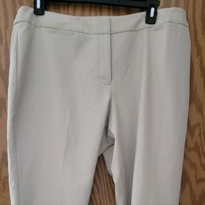 Women's NWT Talbot"s Curvy Cropped Pants Size 18WP